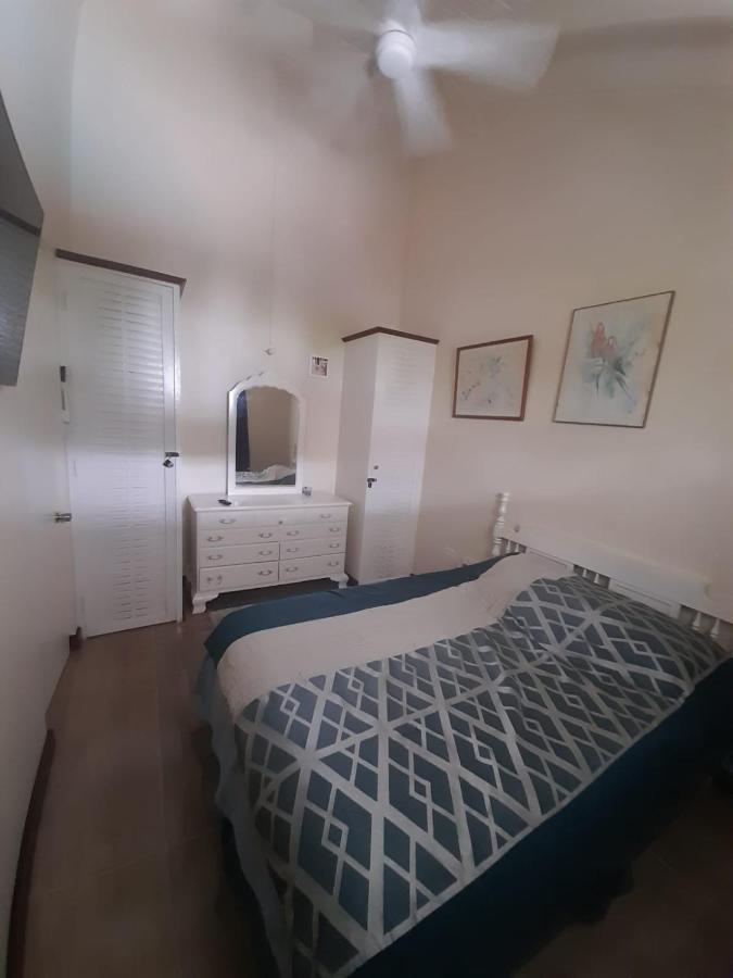 Beach 1 Bedroom 32 Ocho Rios Buitenkant foto